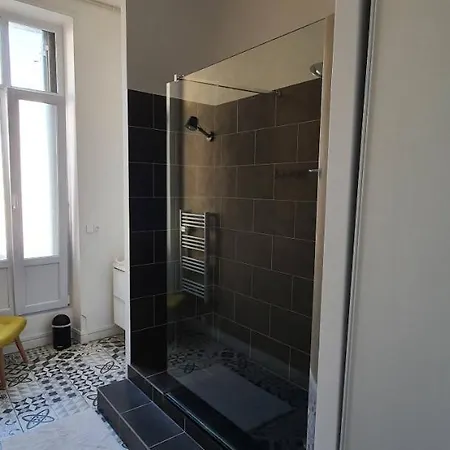 L'ecu : Un Haussmannien Accueillant! Lägenhet *